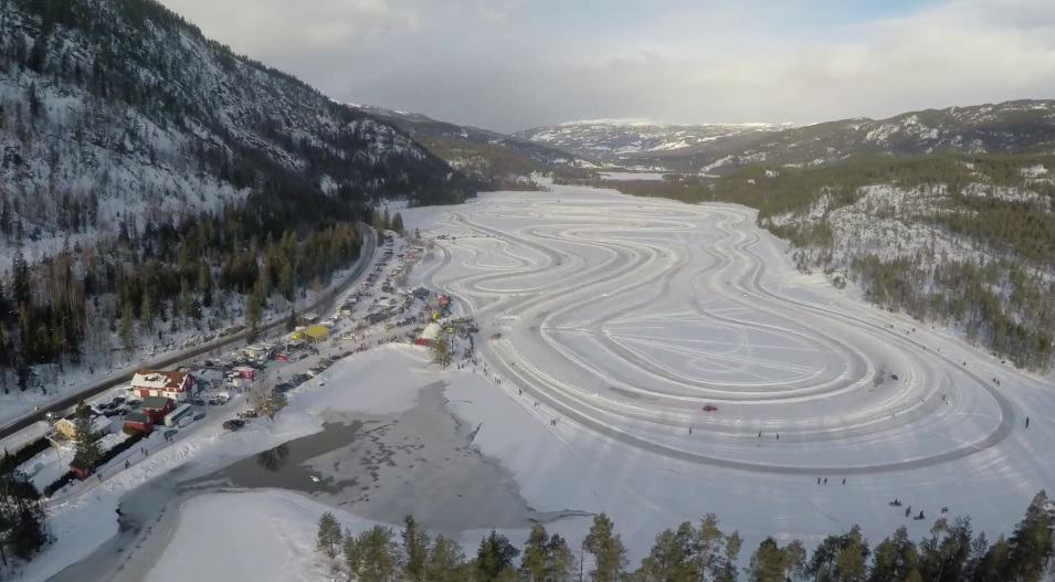 Sigdal frozen lake racetrack
