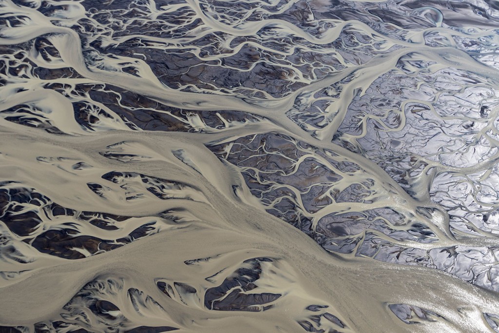 scenic-flight-over-unspoiled-natural-wonders-of-iceland-21