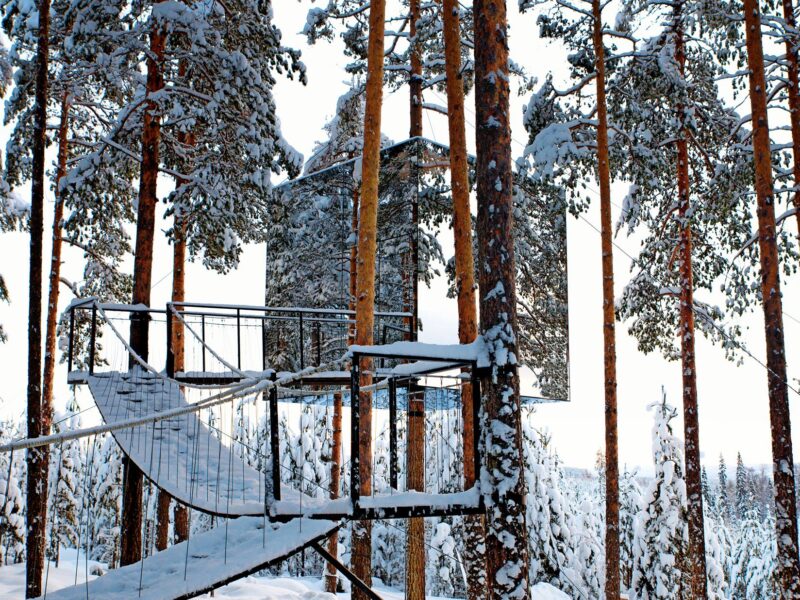The Mirrorcube during winter