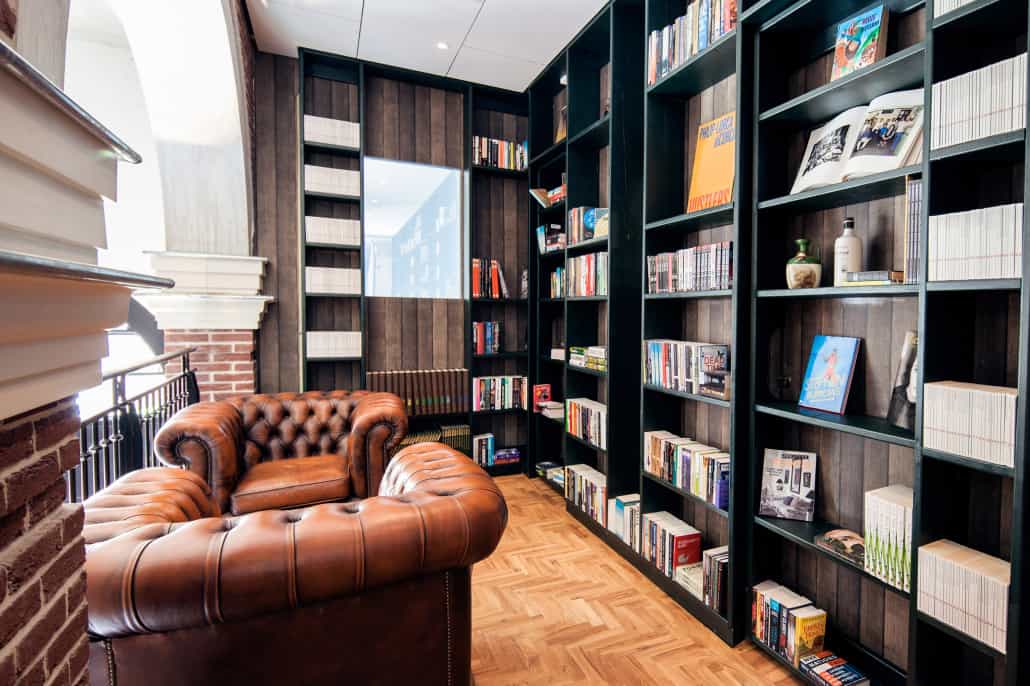 SECRET BOOKCASE 'XL' room