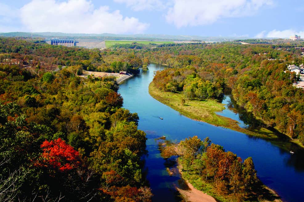 Taneycomo Lake