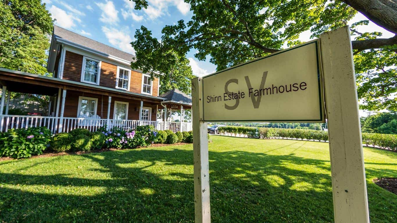 Shinn Estate Vineyards & Farmhouse